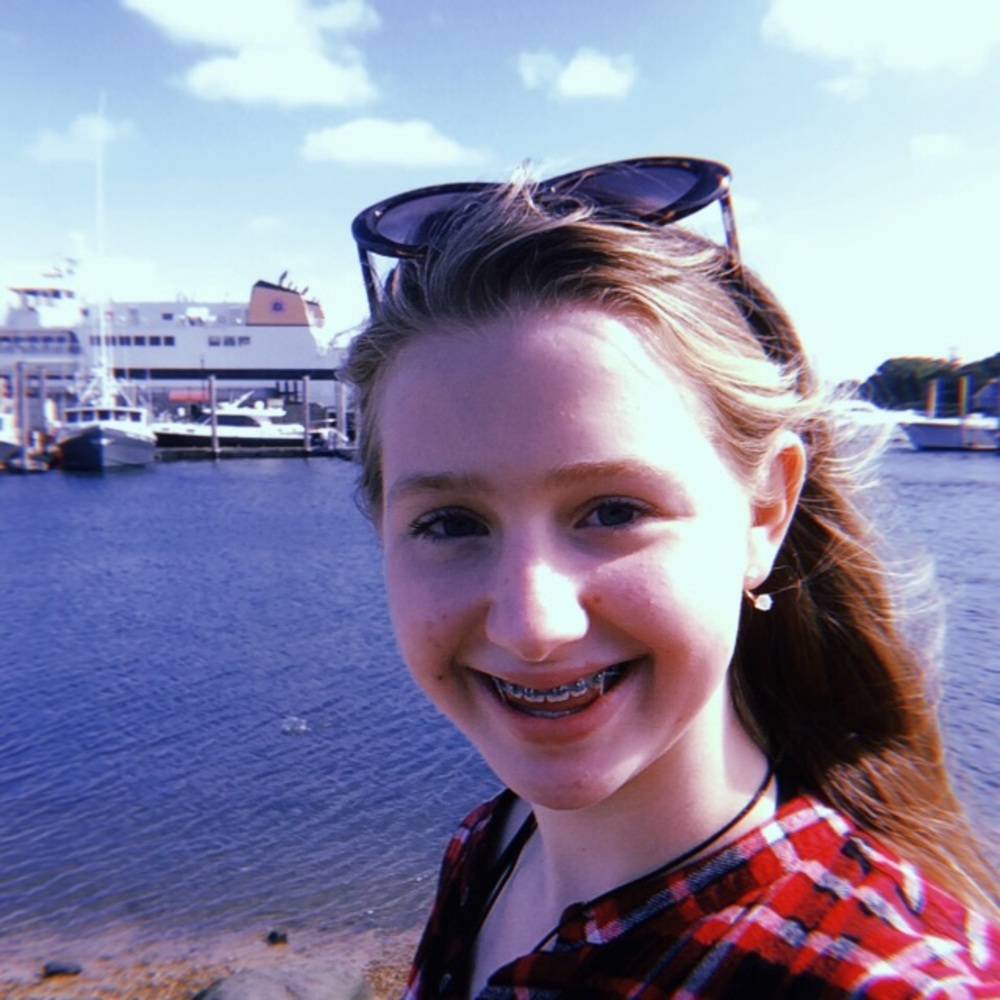 Meet your Posher, Nadine